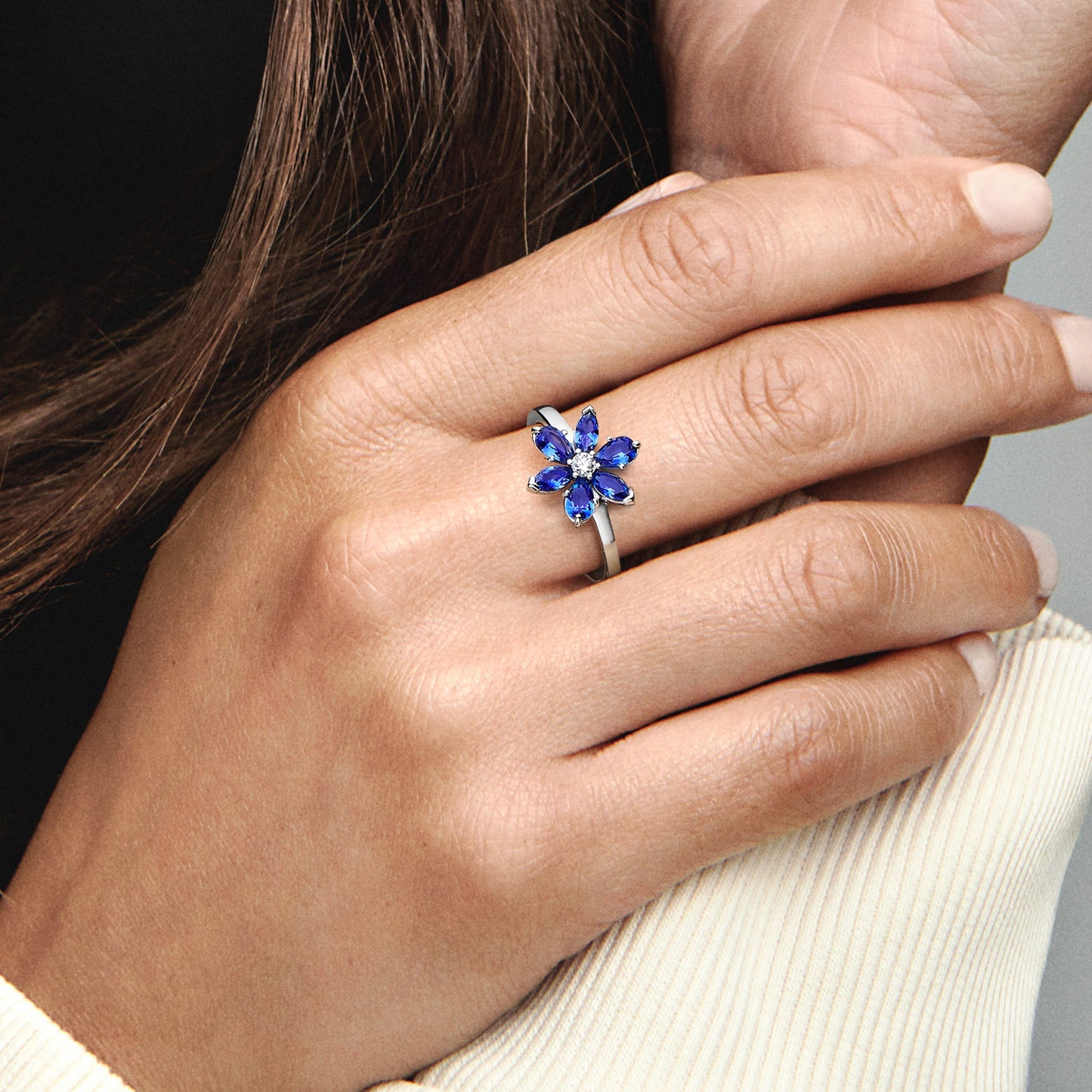 Sparkling Herbarium Cluster Ring