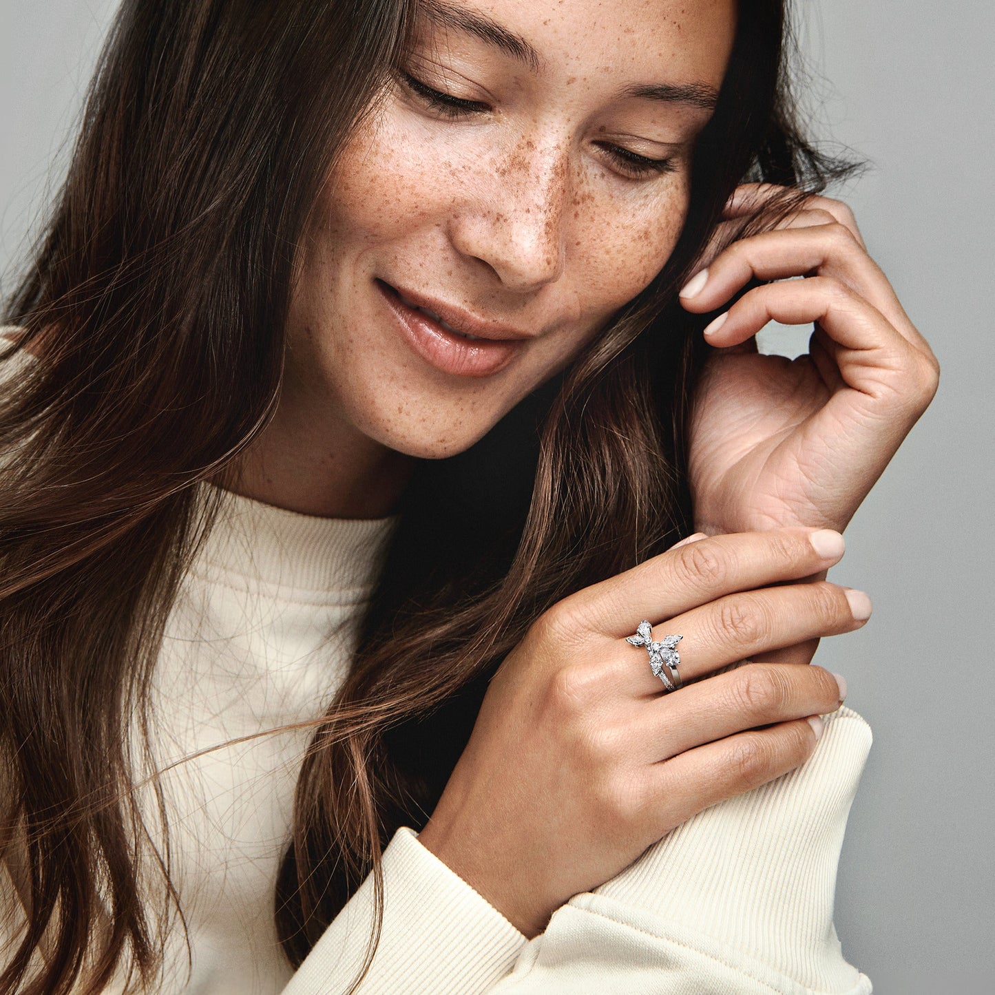 Sparkling Asymmetrical Herbarium Cluster Ring
