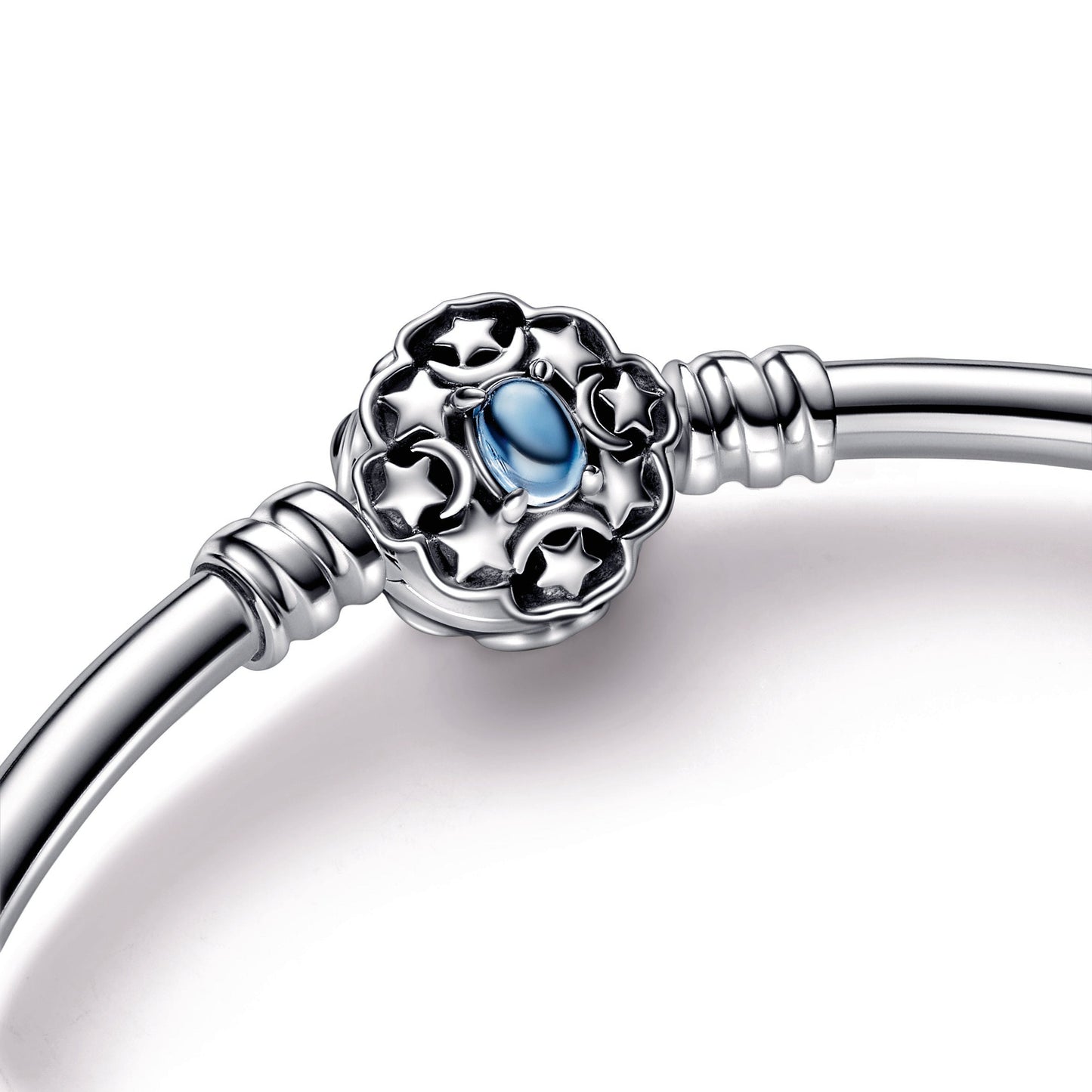 Pandora Moments Disney Aladdin Princess Jasmine Bangle