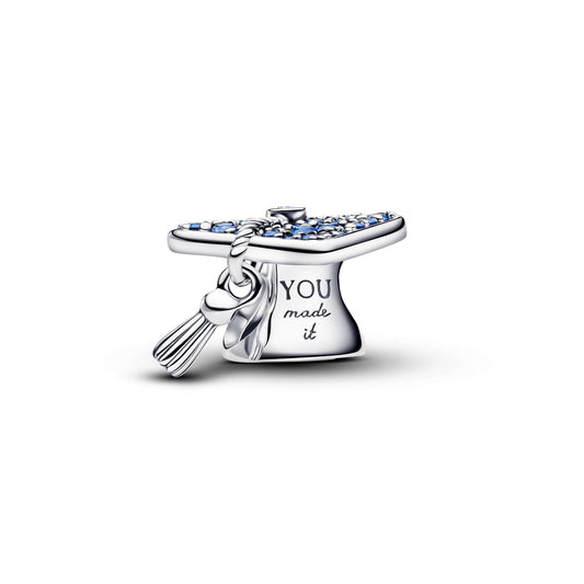 Sparkling Blue 2026 Graduation Cap Charm